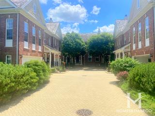 Photos of Savannah Square subdivision in Glenview, IL