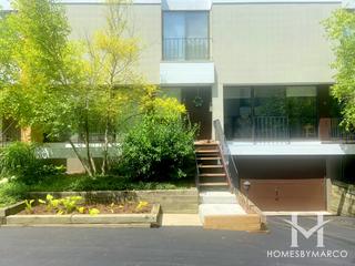 Station Place subdivision in Glenview, IL