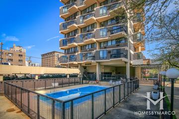 Granville Tower building in the Edgewater neighborhood of Chicago, IL
