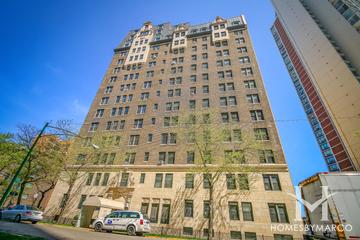Park Edgewater building in the Edgewater neighborhood of Chicago, IL
