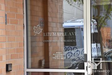 1572 Maple building in Evanston, IL