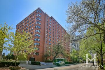 Surfside building in the Edgewater neighborhood of Chicago, IL