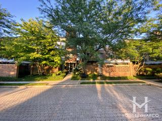 Meadowlake subdivision in Northfield, IL