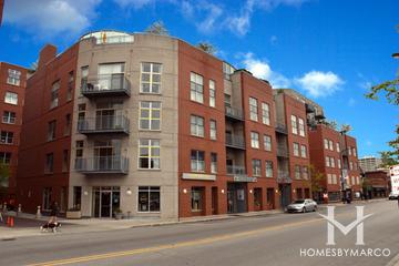 Chicago Avenue Place building in Evanston, IL