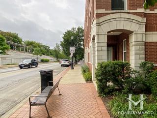 Courts of Evanston building in Evanston, IL
