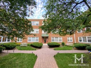 Photos of Custer Condominiums subdivision in Evanston, IL