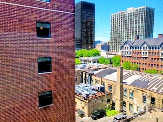 Hinman House building in Evanston, IL