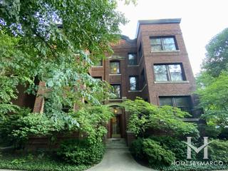 Maple Court building in Evanston, IL