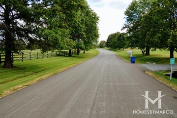 Sutton Creek subdivision in Barrington Hills, IL