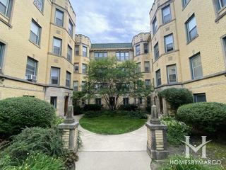 Mulford Court building in Evanston, IL