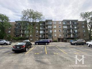 Mulford House building in Evanston, IL
