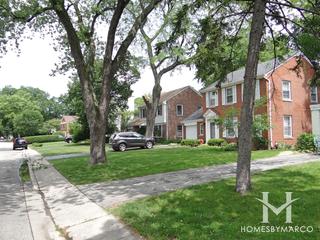 New England Village subdivision in Evanston, IL