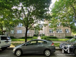 Park Place Condominiums building in Evanston, IL