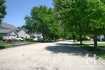 Brittany Woods subdivision in Cary, IL