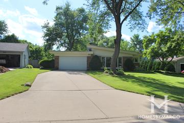 East Terrace subdivision in Lake Bluff, IL