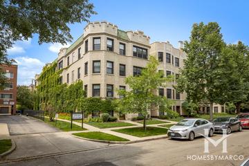 Stoneleigh Courts building in Evanston, IL