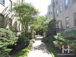 Stoneleigh Courts building in Evanston, IL