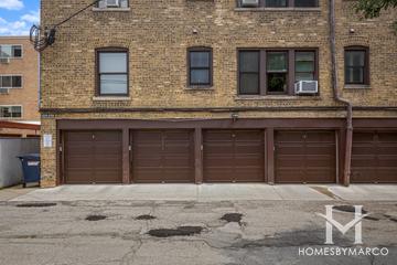 Stoneleigh Courts building in Evanston, IL