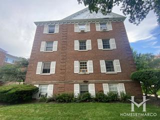 Williamsburg Manor subdivision in Evanston, IL