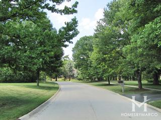 Deerpath Hill Estates subdivision in Lake Forest, IL