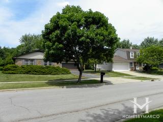 Poplar Hills subdivision in Hoffman Estates, IL