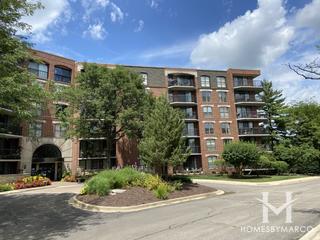 Riverplace building in Naperville, IL