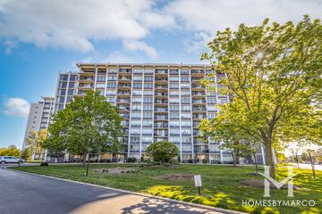 Highland Towers building in Niles, IL