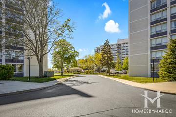 Highland Towers building in Niles, IL
