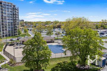 Highland Towers building in Niles, IL