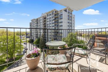 Highland Towers building in Niles, IL