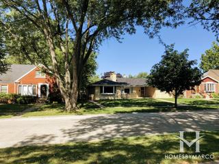 Oakton Manor subdivision in Niles, IL