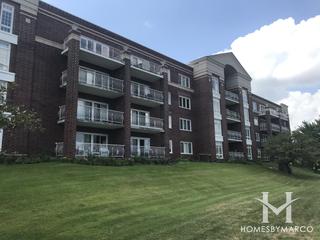 Renaissance building in Niles, IL