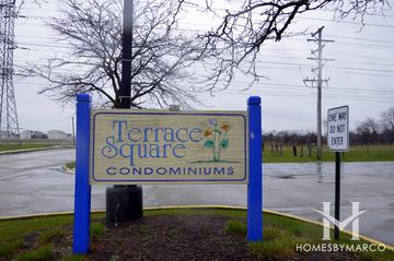 Terrace Square building in Niles, IL