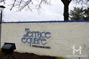 Terrace Square building in Niles, IL