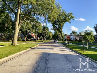Colonial Manor subdivision in Mount Prospect, IL