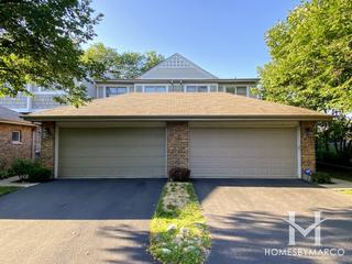 Photos of Courts of Hill Street subdivision in Mount Prospect, IL