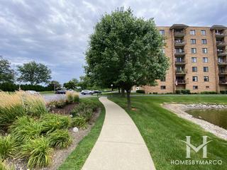 Crystal Towers building in Mount Prospect, IL
