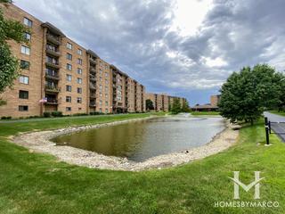 Crystal Towers building in Mount Prospect, IL