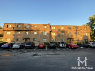 Kensington Commons subdivision in Mount Prospect, IL