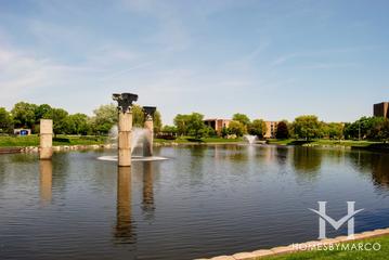 Lakeside Villas subdivision in Mount Prospect, IL