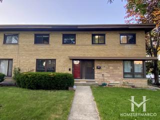 Maple Crest subdivision in Mount Prospect, IL