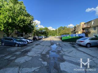 Mcdonald Creek subdivision in Mount Prospect, IL