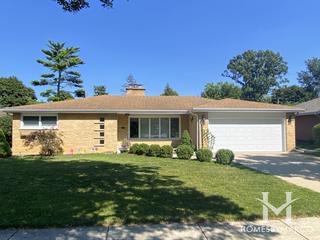 Triangle subdivision in Mount Prospect, IL