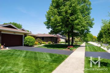 Windsor Estates subdivision in Mount Prospect, IL