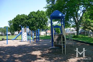 Bright Oaks subdivision in Cary, IL