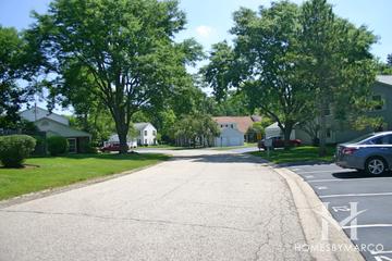 Bright Oaks subdivision in Cary, IL