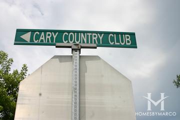 Cary Woods subdivision in Cary, IL