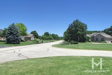Chalet Hills Estates subdivision in Cary, IL