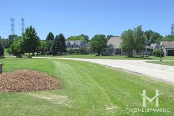 Chalet Hills Estates subdivision in Cary, IL