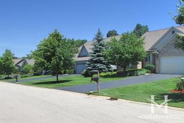 Chalet Hills Estates subdivision in Cary, IL